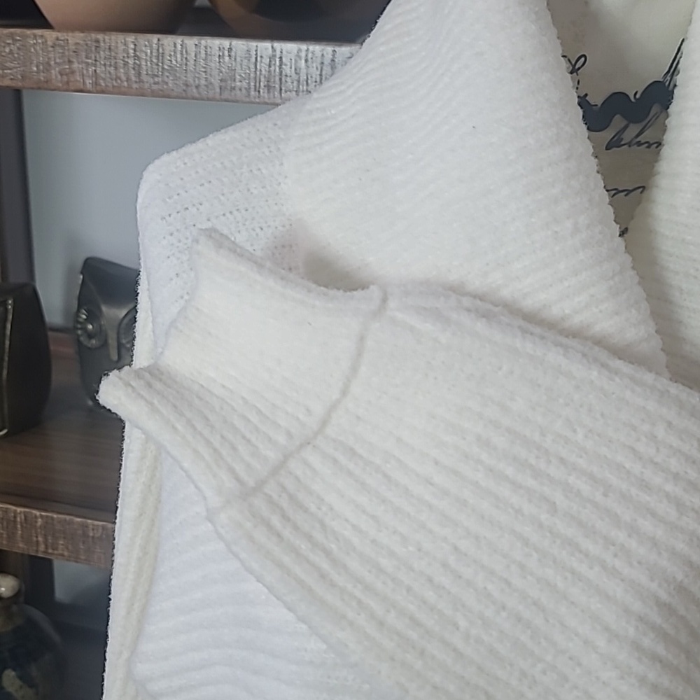 Rachel Zoe Ivory Cowl Neck Sweater Super Soft - Picture 5 of 9
